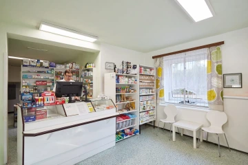 Pohled do lékárny v Olešnici na Moravě